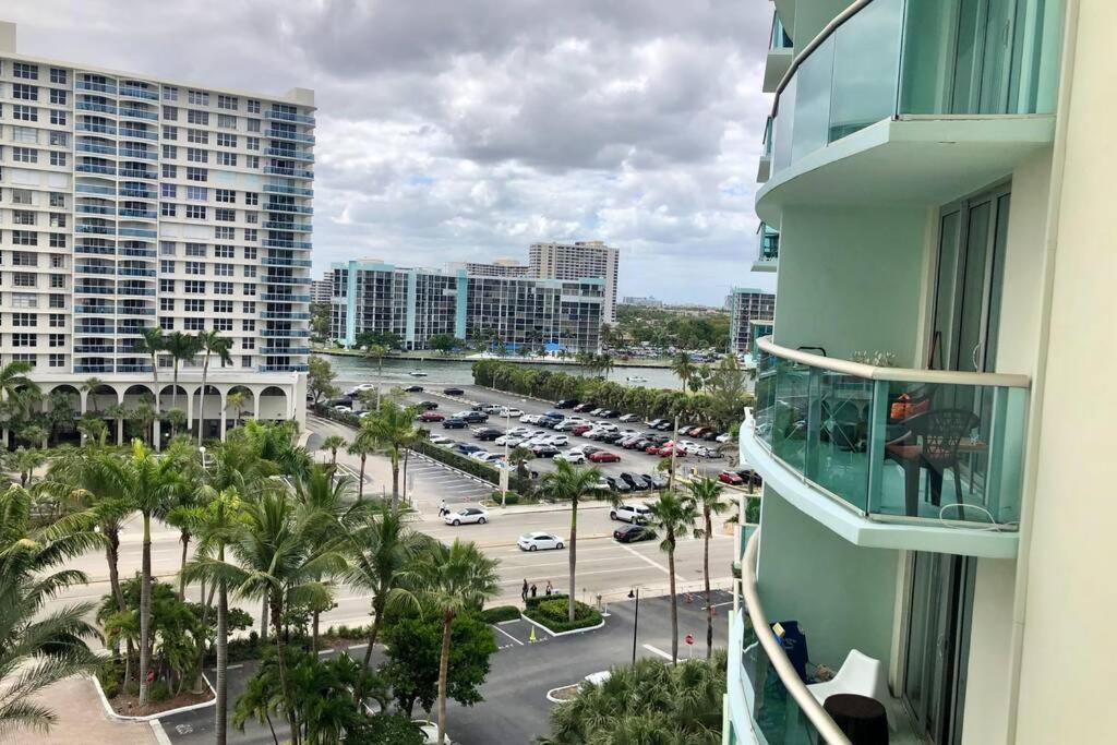 Spacious 1Br On The Beach, The Tides, Hollywood,Fl Exterior photo